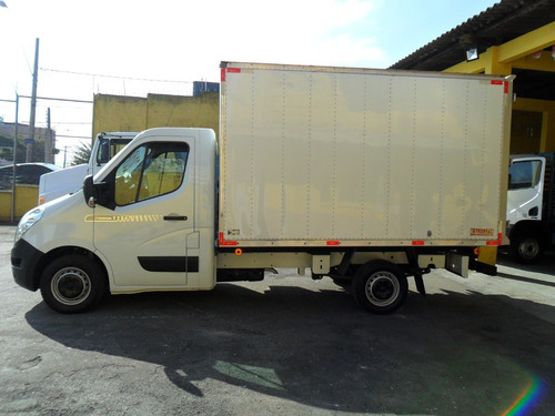 Imagem 8 de 12 de Renault Master 2019 Com Baú De Alumínio