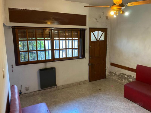 Imagen 3 de 11 de Casa En Ph 3 Ambientes
