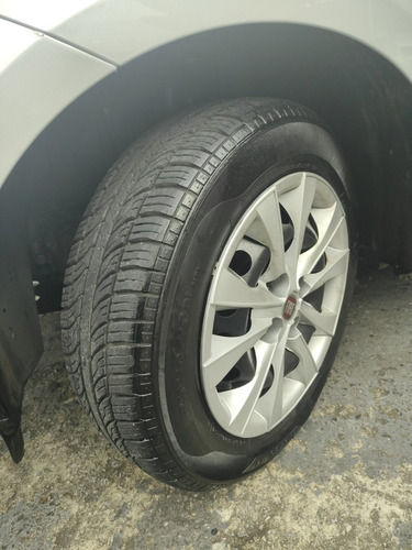 Fiat Palio 1.4 Attractive Flex 5p