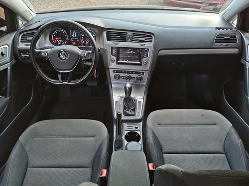 Volkswagen Golf Confort 1.4 T Dsg