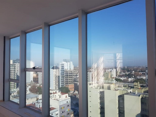 Oficina En Venta Ubicado En Banfield, Lomas De Zamora