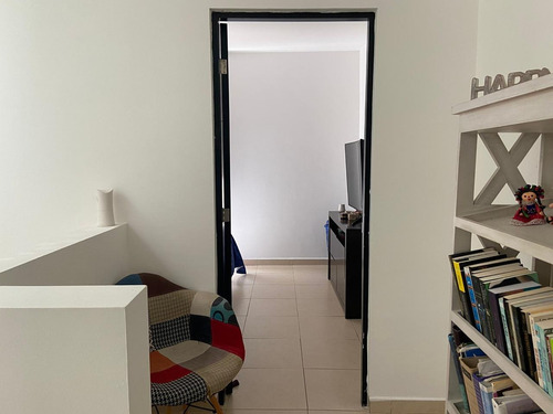 Imagen 20 de 30 de Casa En Venta 2 Rec. Estudio O Rec. Adicional En Pb Zakia