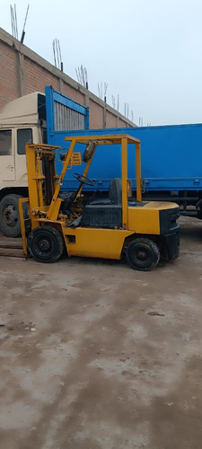 Equipo Montacarga Komatsu. 9500 Hrs. 2.5 Ton. Negociable.