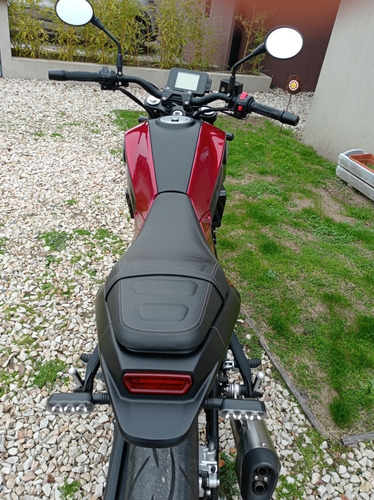 Imagen 8 de 10 de Benelli Leoncino 250