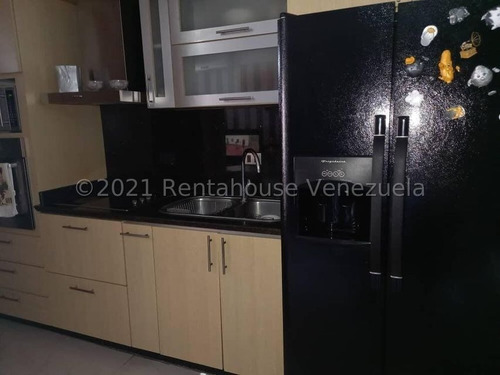 Imagen 7 de 16 de Gustavo Zavala Rentahouse 22-11619