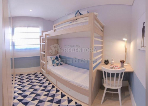 Apartamentos - Ref: L13520