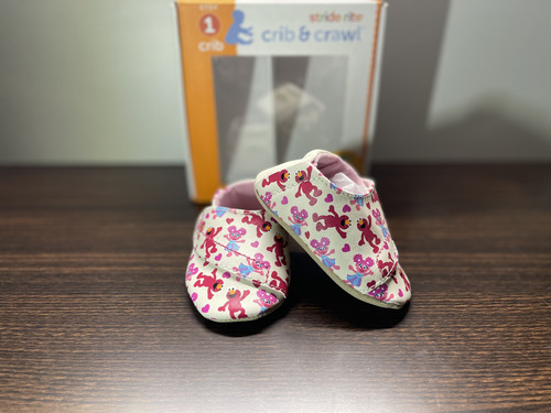 Zapato Gateo - Stride Rite Crib & Crawl