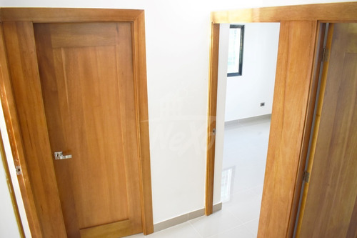 Imagen 25 de 30 de Alquiler De Hermoso Apartamento En Santiago (ajp-203)