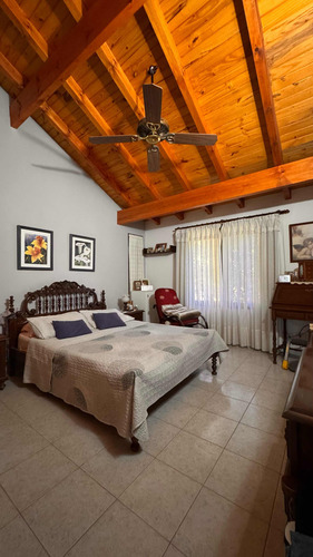 Casa En El Centro De Villa General Belgrano