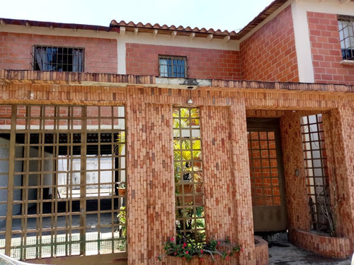 Casa En Venta En Llano Alto, Las Galas, Carrizal Estado Miranda