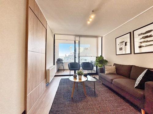 Departamento En Venta De 2 Dorm. En Las Condes