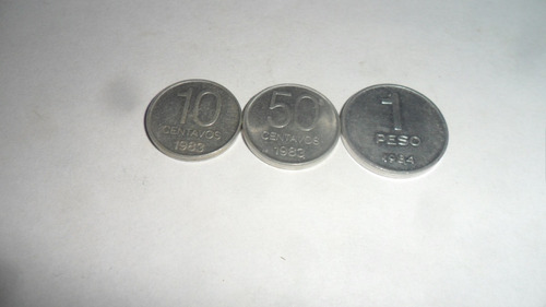 3 Monedas Argentina: 2 Serie 10, 50 Cent. 1983 Y 1 Peso 1984