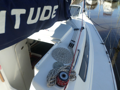 Velero Magic 23 Con Quillote Izable Electrico