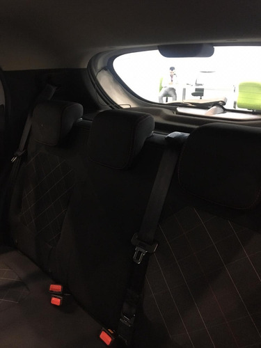 Autos Y Camionetas Renault Kwid Zen 1.0 Ka Etios Gol Uno Mf