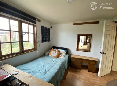 Casa En Venta De 3 Dorm. En Valparaíso