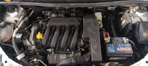 Renault Logan 1.6 Privilege 105cv