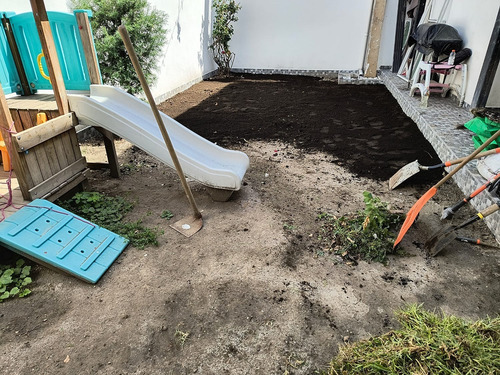 Tierra Preparada, Tierra Para Macetas Y Jardineras 5 Kg