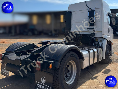 Vw 19330 Constelation 2012/2012 Revisado = Mb 1933 Axor Vm33