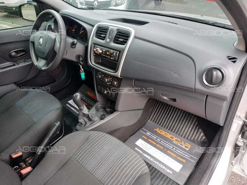 Imagem 12 de 14 de Renault Logan Authentique Flex 1.0 12v 4p (flex)