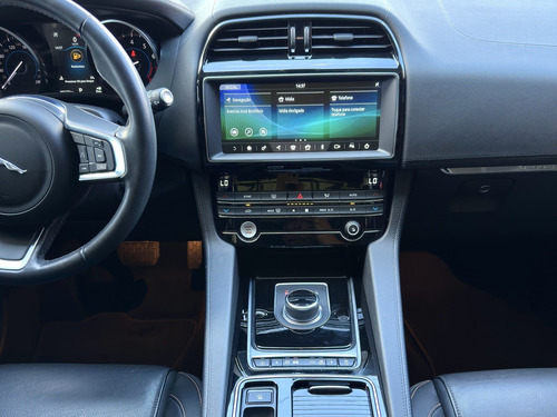 Jaguar F-PACE 2.0 16V INGENIUM PRESTIGE AWD 4P AUTOMÁTICO
