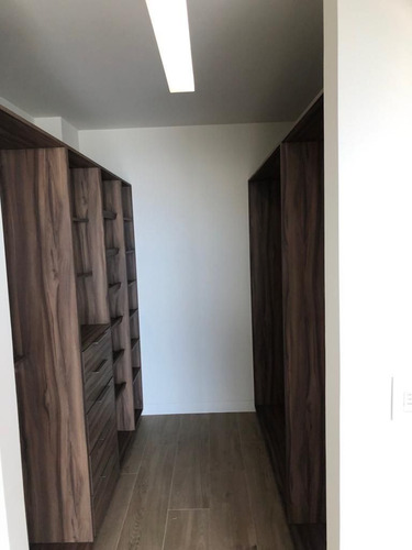 Excelente Departamento Amueblado Venta En Lobby 33 En Zona A