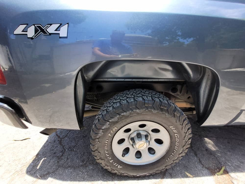 Imagen 6 de 7 de Chevrolet Silverado Ls Automatica 4x4