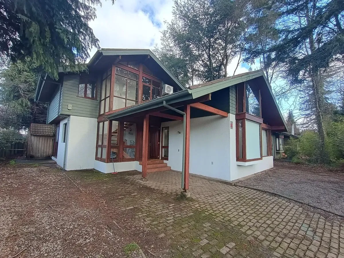 Imagen 1 de 30 de Excelente Casa En Arriendo A Minutos Del Centro De Valdivia