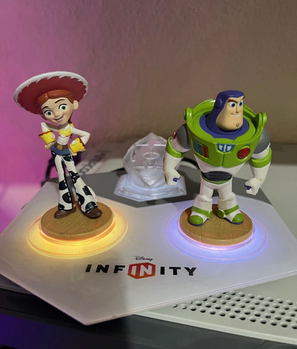 Juegos Y Figuras Xbox 360 Disney Infinity + Skylander Giants (Usado)