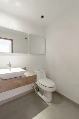 Casa En Arriendo/venta En Provenza. Cod V14810