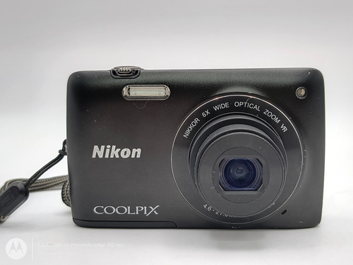 Cámara Nikon Coolpix S4300 Touch Screen 16mpx 6x Funcionando Negro (Usado)