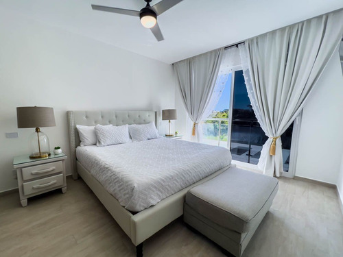 Renta Larga Penthouse Hard Rock Punta Cana (coral Bay), 2 Dormitorios