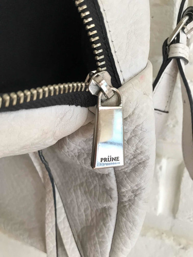 Mochila Prune! Cuero Vacuno Blanco! Tendencia!