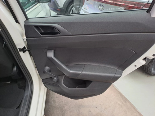Volkswagen Pólo MPI (Flex)