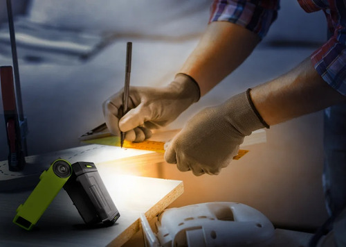 Lámpara Led De Trabajo Recargable Magnética Compacta, Luceco Color Verde