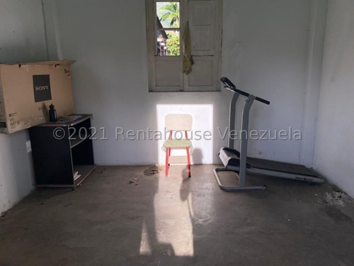 Imagen 17 de 21 de Los Chorros Casa En Venta Mls 22-12543 02129594482/04141469108