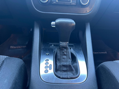 Volkswagen Vento 1.9 I Luxury Dsg