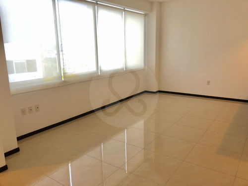 Departamento En Venta En Fraccionamiento Cañadas De San Lorenzo
