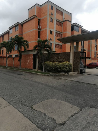 Yeily Colina Vende Apartamento En Guacara Res Las Trinitaria