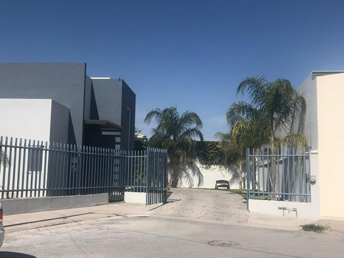 Casa En Renta En Residencial El Fresno