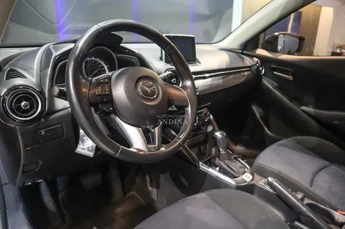 Mazda 2 Touring 1.5