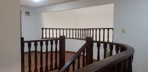 Imagen 5 de 13 de Casa Con Local En Venta, Carrera 9, Lecheria