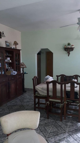 Venta De Duplex En Isidro Casanova.-