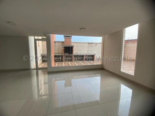 Renta House Trae Para Ti, Espectacular Apartamento En Venta En Obra Gris, Para Ser Remodelado A Tu Gusto. Ideal Para Ti Que Buscas Modernismo Y Comodidad. Maritza Lucena Tu Asesora De Confianzaa