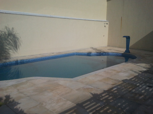 Sobrado - 1033-8390