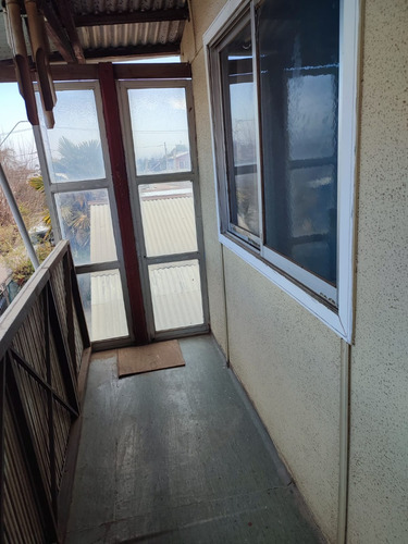 Oportunidad Casa Grande En Venta 4d 1b Cerca Muni Colina