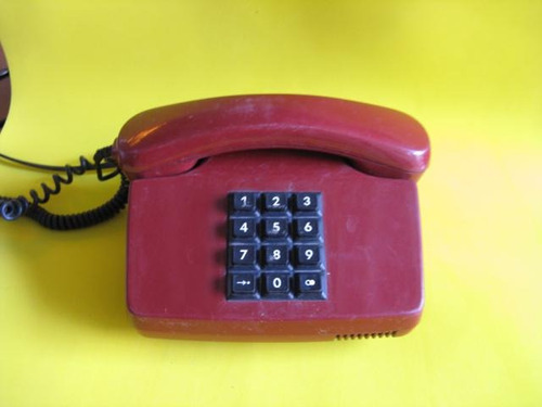 Mundo Vintage: Viejo Telefono Rojo Botones Horizonta Cj8 Tyo