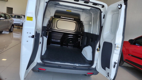 Imagem 10 de 11 de Fiat Fiorino 1.4 Working Flex 2021/2021