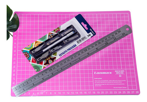 Bisturi Com 6 Lâminas + Base Corte A4 30x22 - Régua Aço 30cm