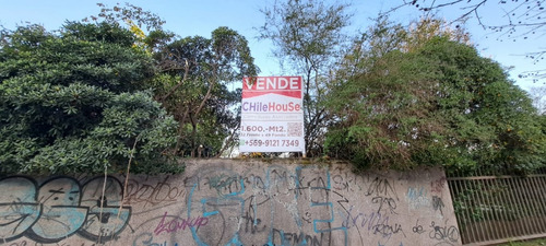 Excelente Propiedad Central, 32 Metros De Frente A Yungay