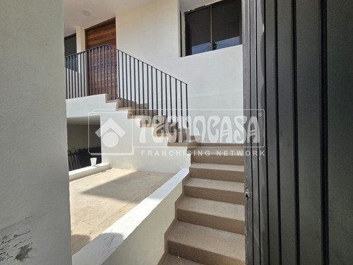 Renta Casas Paseos De Churubusco T-df0066-0652
